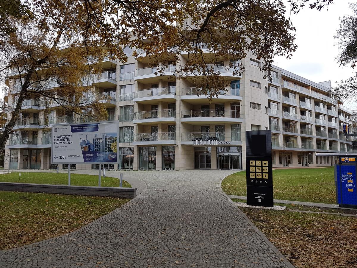Prywatny 329 W Diune *